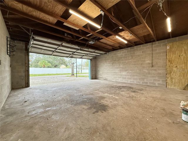 7002 SHAMROCK ROAD S, Tampa, FL 33616