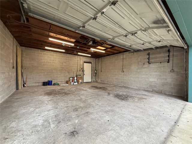 7002 SHAMROCK ROAD S, Tampa, FL 33616