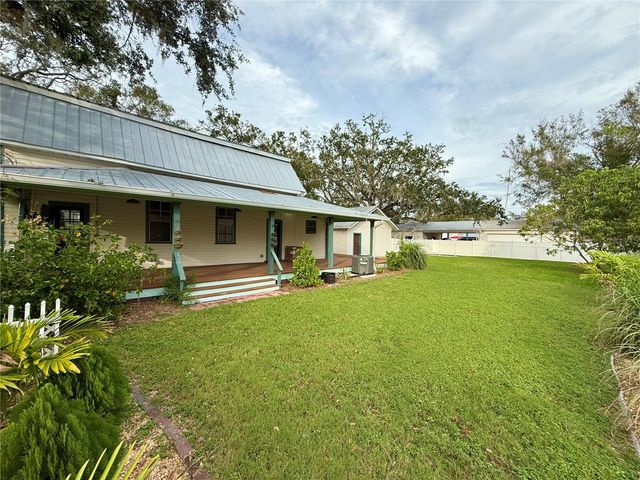 7002 SHAMROCK ROAD S, Tampa, FL 33616