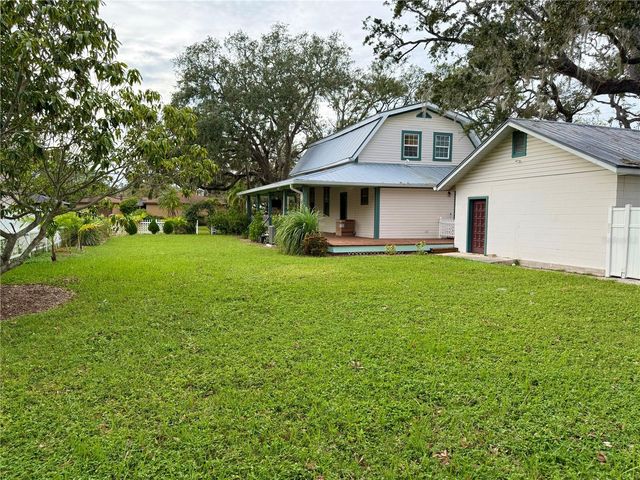7002 SHAMROCK ROAD S, Tampa, FL 33616