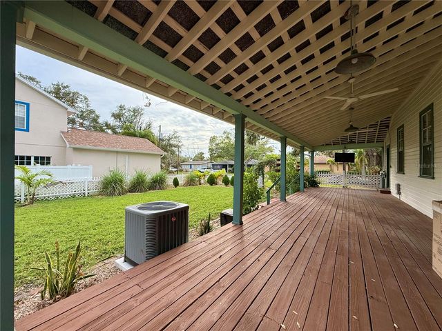 7002 SHAMROCK ROAD S, Tampa, FL 33616