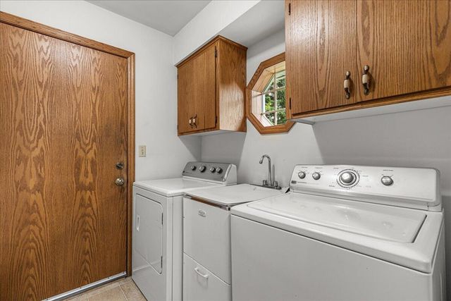 W158N10482 Fieldstone PASS, Germantown, WI 53022