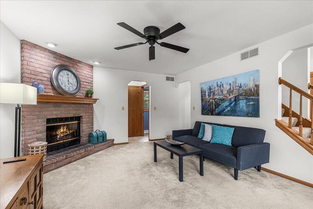 W158N10482 Fieldstone PASS, Germantown, WI 53022