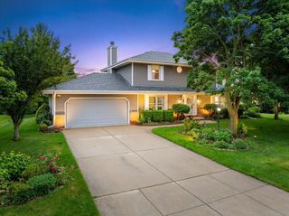 W158N10482 Fieldstone PASS, Germantown, WI 53022