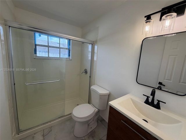 5911 NW 19th Ct 11, Lauderhill, FL 33313