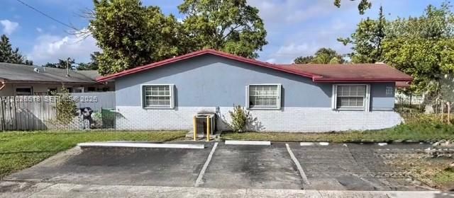 5911 NW 19th Ct 11, Lauderhill, FL 33313