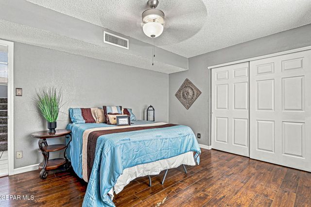 704 Medina Street, El Paso, TX 79905