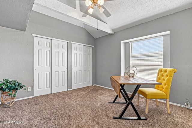 704 Medina Street, El Paso, TX 79905