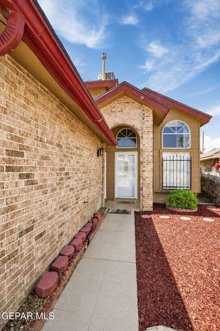 704 Medina Street, El Paso, TX 79905