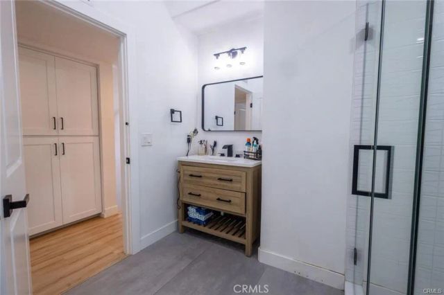 256 E Mission, Corona, CA 92879