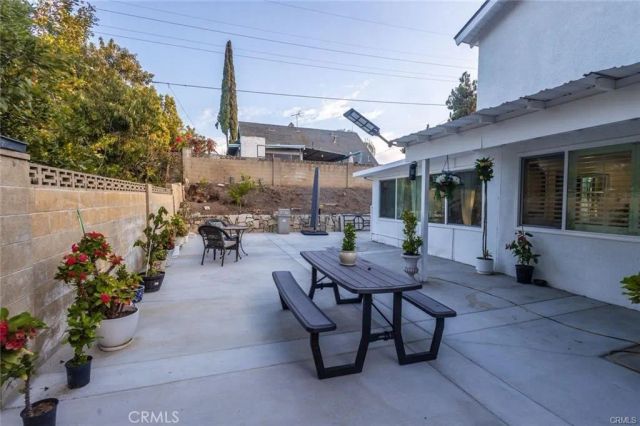 256 E Mission, Corona, CA 92879