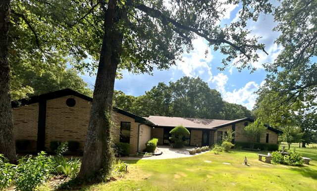 2509 County Road 1703, Malakoff, TX 75148