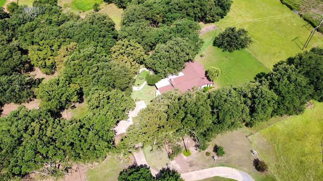 2509 County Road 1703, Malakoff, TX 75148