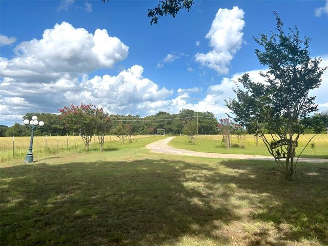 2509 County Road 1703, Malakoff, TX 75148