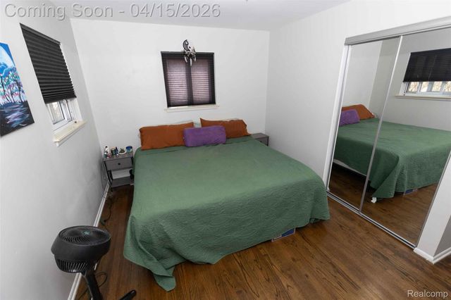 29361 Mark Avenue, Madison Heights, MI 48071