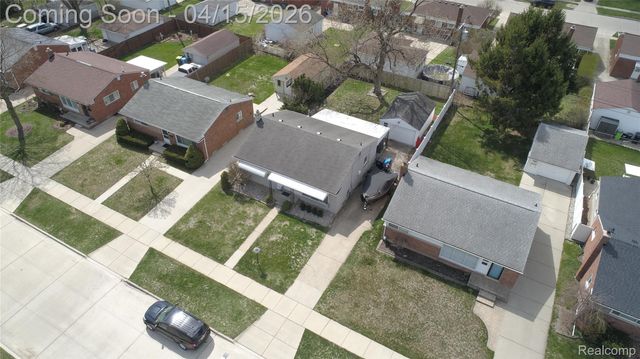 29361 Mark Avenue, Madison Heights, MI 48071
