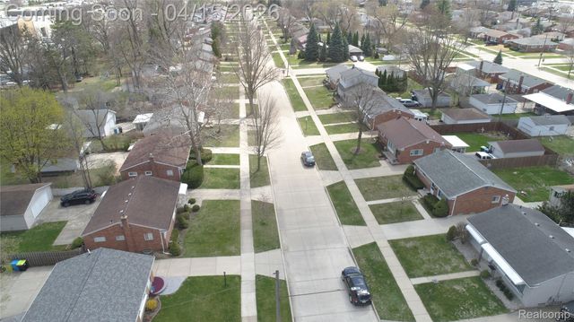 29361 Mark Avenue, Madison Heights, MI 48071
