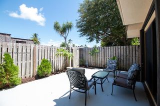 351 Lake Arbor Dr, Palm Springs, FL 33461