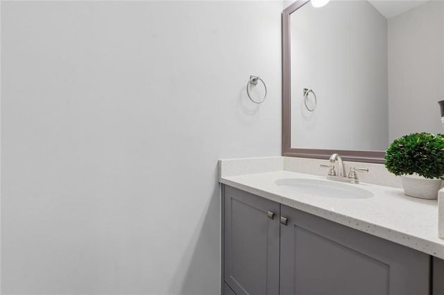 528 Glen Abbey Circle, Mableton, GA 30126