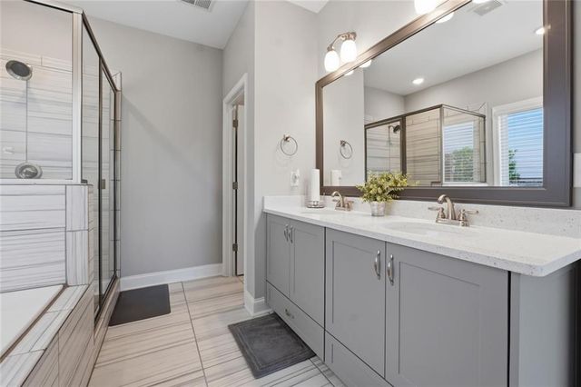 528 Glen Abbey Circle, Mableton, GA 30126