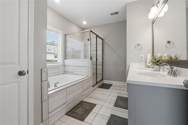 528 Glen Abbey Circle, Mableton, GA 30126