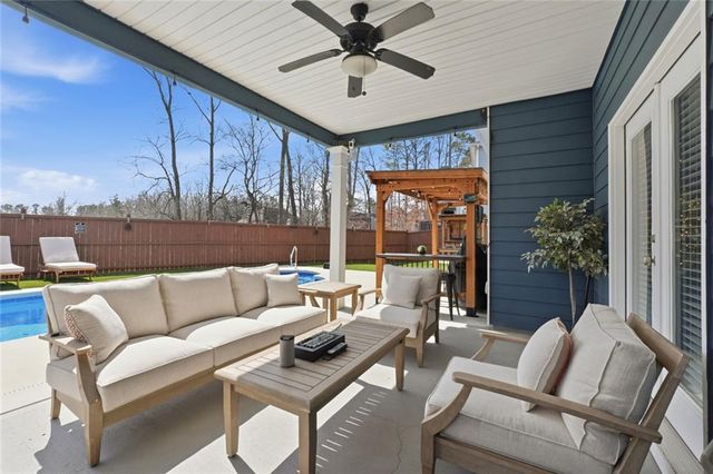 528 Glen Abbey Circle, Mableton, GA 30126