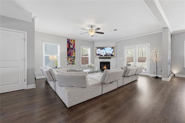 528 Glen Abbey Circle, Mableton, GA 30126