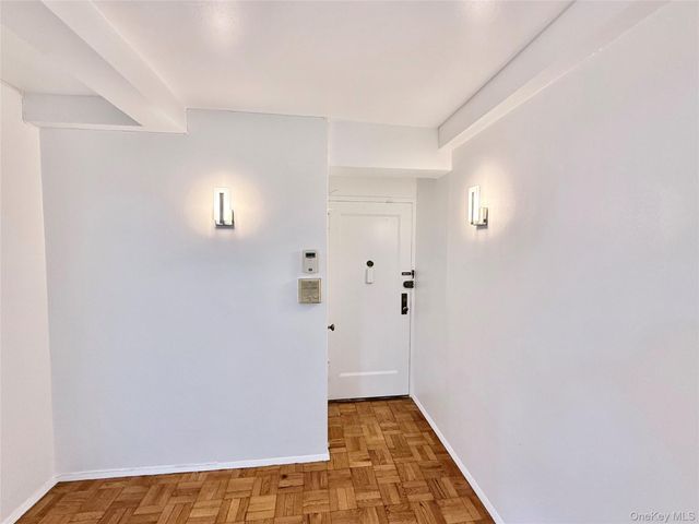 1651 Metropolitan Avenue MB, Bronx, NY 10462