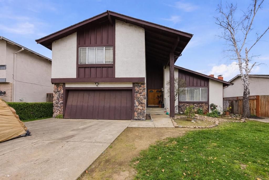 3232 Lenark Drive, San Jose, CA 95132