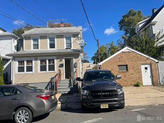 15 N Talmadge N Street, New Brunswick, NJ 08901