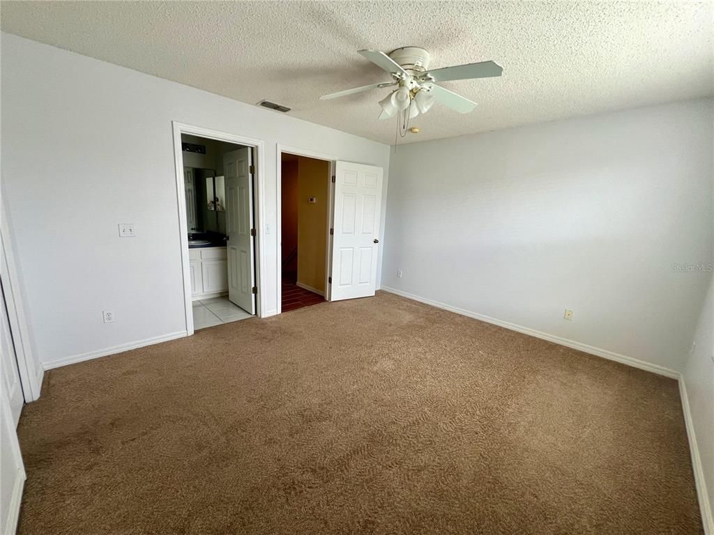 Image 21 of property listing at 13108 LEXINGTON SUMMIT STREET, Orlando, FL 32828