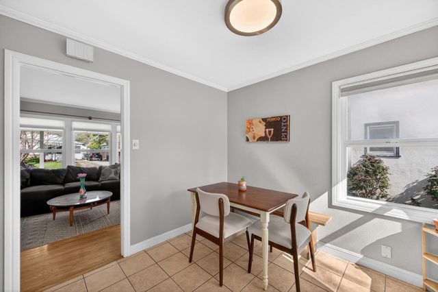 5614 7th Ave, Sacramento, CA 95820