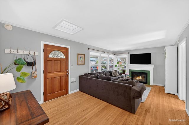 5614 7th Ave, Sacramento, CA 95820