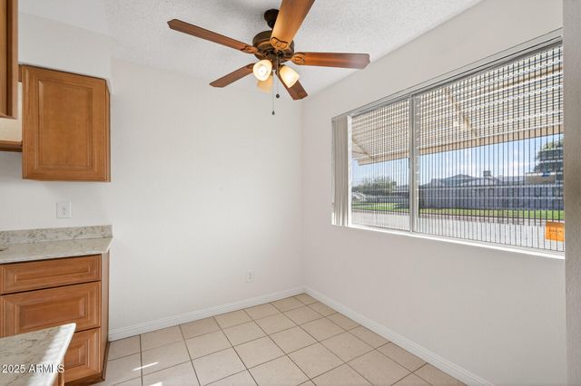 10417 N 95TH Drive A, Peoria, AZ 85345