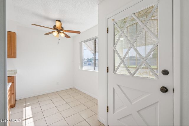 10417 N 95TH Drive A, Peoria, AZ 85345