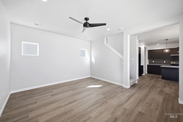 6959 S Harvest Cove Ave, Boise, ID 83709