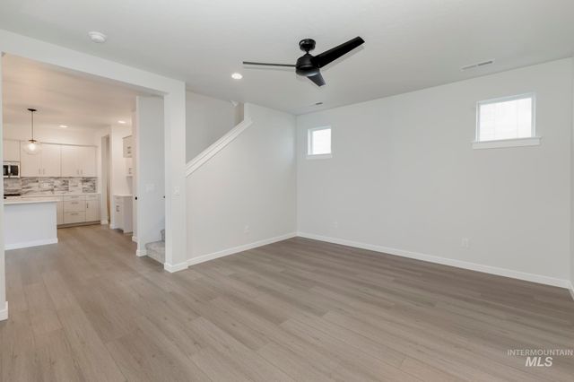 6959 S Harvest Cove Ave, Boise, ID 83709