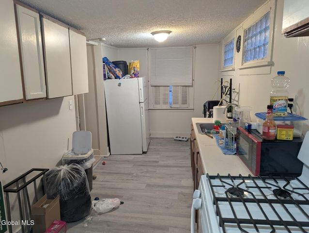 636 Clinton Avenue, Albany, NY 12206