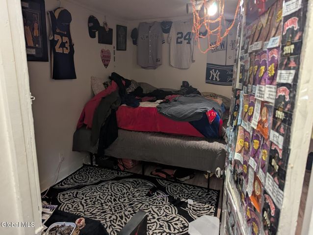 636 Clinton Avenue, Albany, NY 12206