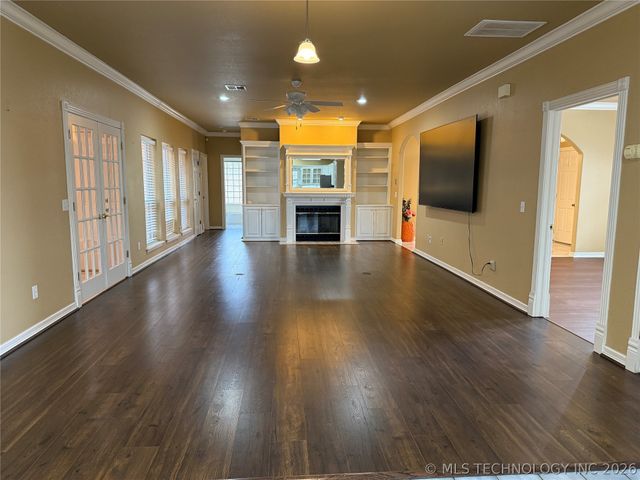 607 Nelson, Mcalester, OK 74501