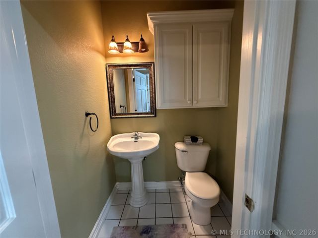 607 Nelson, Mcalester, OK 74501