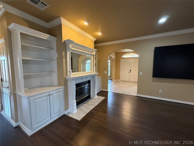 607 Nelson, Mcalester, OK 74501