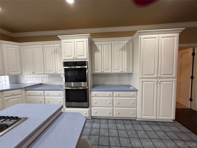 607 Nelson, Mcalester, OK 74501