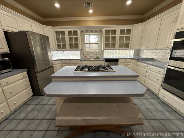 607 Nelson, Mcalester, OK 74501