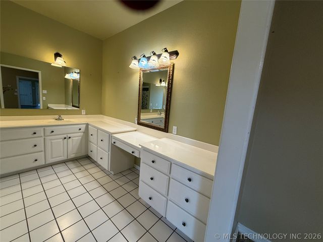 607 Nelson, Mcalester, OK 74501