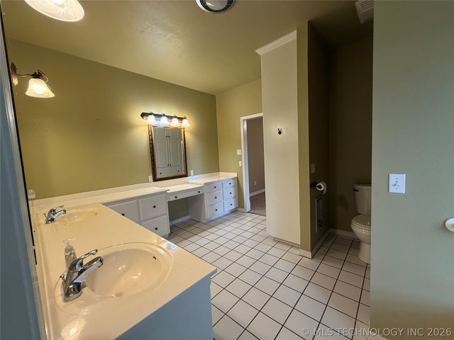 607 Nelson, Mcalester, OK 74501