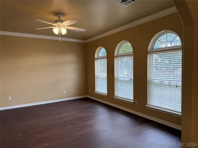 607 Nelson, Mcalester, OK 74501