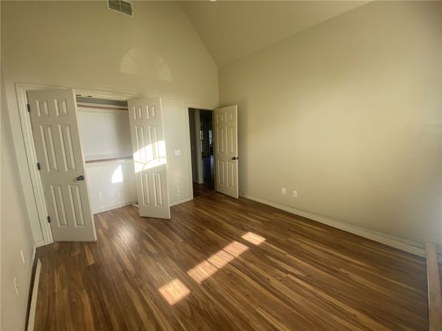 2311 N Cornwall Avenue, Fayetteville, AR 72704