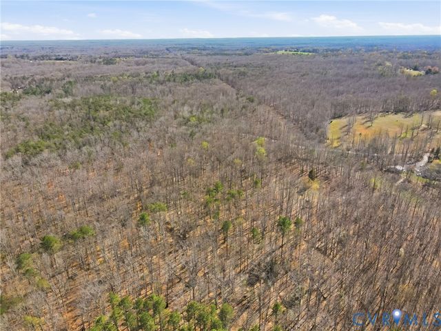 16391 Gun Barrel Rd, Beaverdam, VA 23192