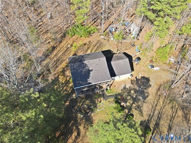 16391 Gun Barrel Rd, Beaverdam, VA 23192